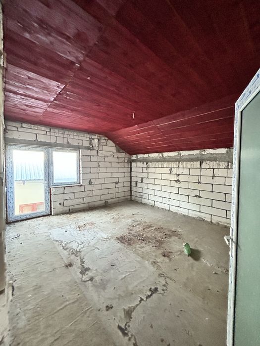 Casa P+M cu 3650 mp teren cu toate utilitatile