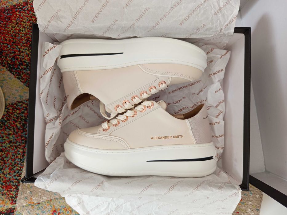 Alexander Smith - сникърси