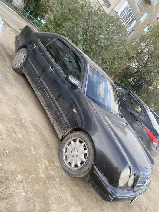 Mercedes-Benz e 230, 1996г