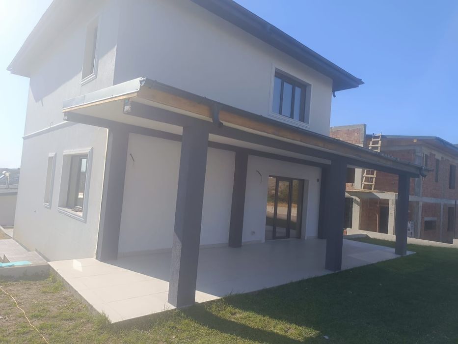 Echipa de constructori
