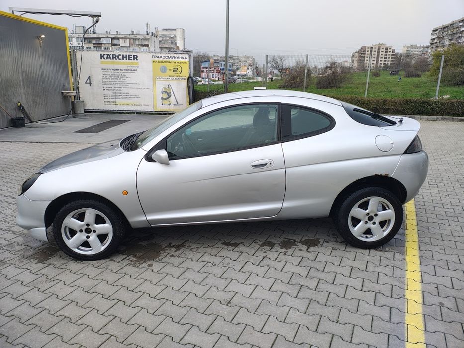 Продавам Форд Пума 1.4