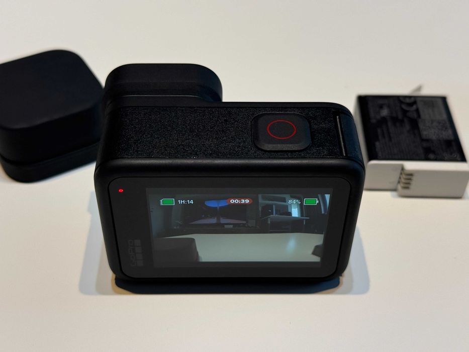 Camera video sport GoPro Hero 10, 2 baterii, Max Lens Mod, husa protectie, sdcard 32GB