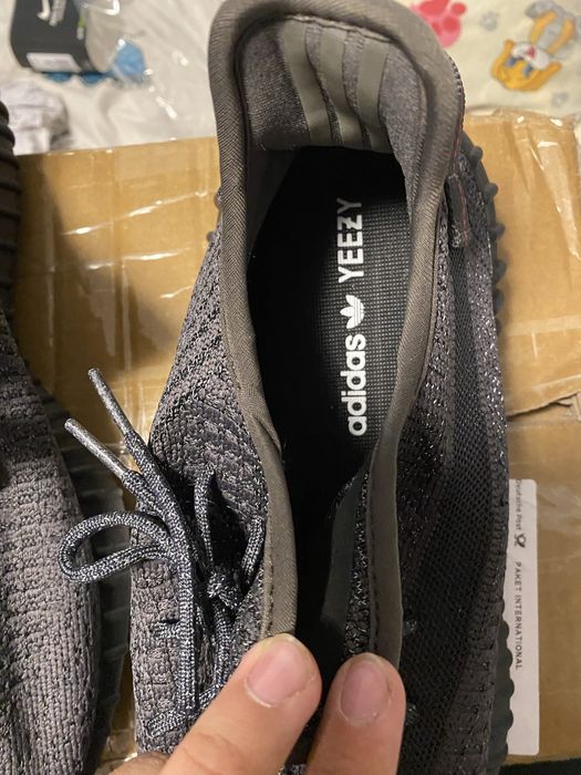yeezy 350 black marime 44