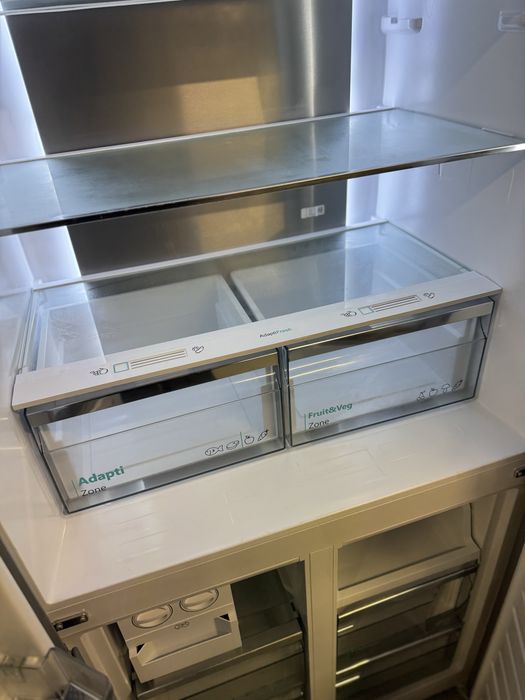 Frigider american Multi Door Sharp SJFA35IHXIE