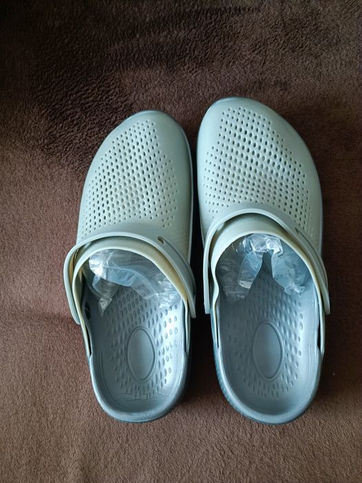 Летни чехли тип crocs