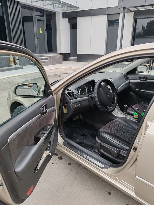 Hyundai Sonata 2008 yil