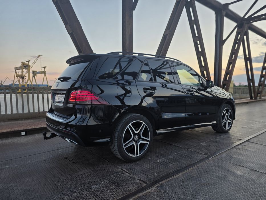 Mercedes-Benz GLE 250d 2017 w166 Pachet AMG -2 seturi de roti
