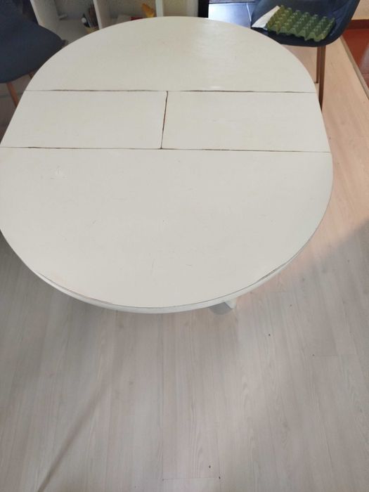 Masă living utilizată