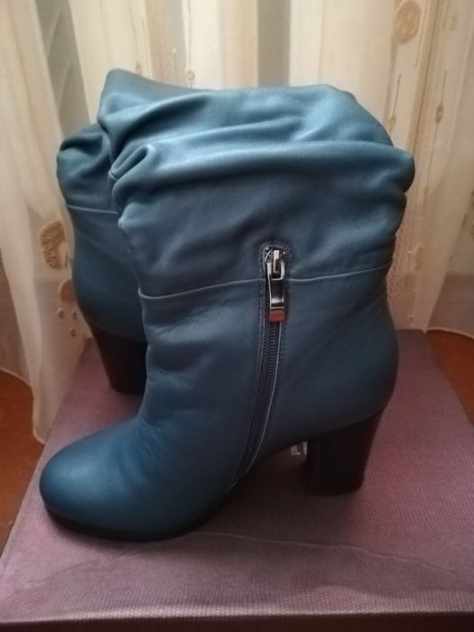 продам зимние сапоги