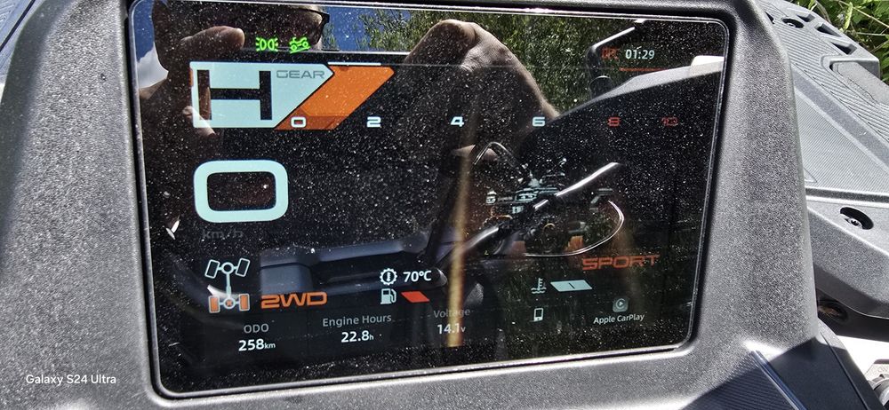ATV Goes by cfmoto 1000cc 90cp