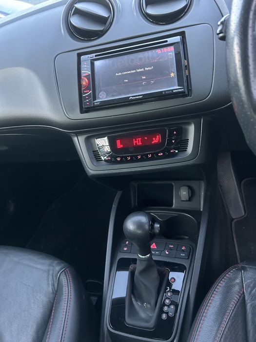 Bară fată  completa cu spălătoare faruri Seat ibiza 6J 2012