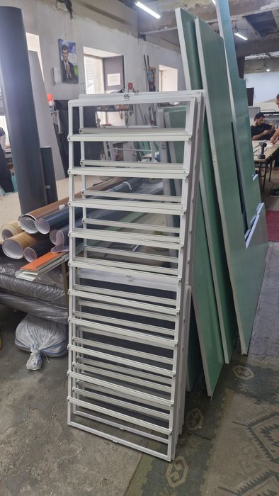 Рол шторы, москитная сетка