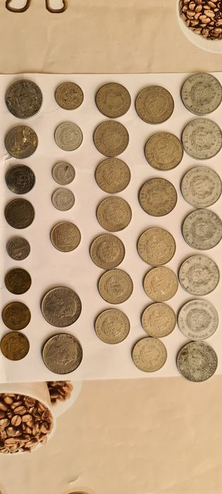 Vand monezi romanesti