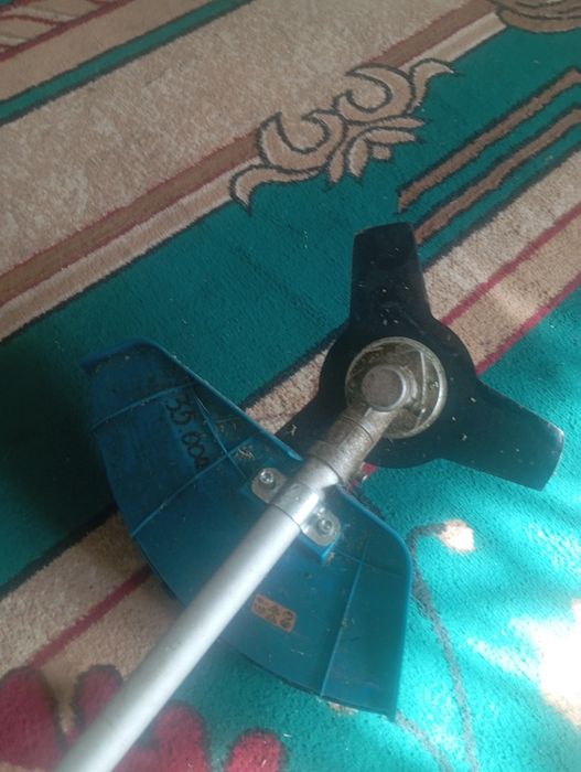 Продам касилку срочно в отличном состоянии новая  пользовался один раз