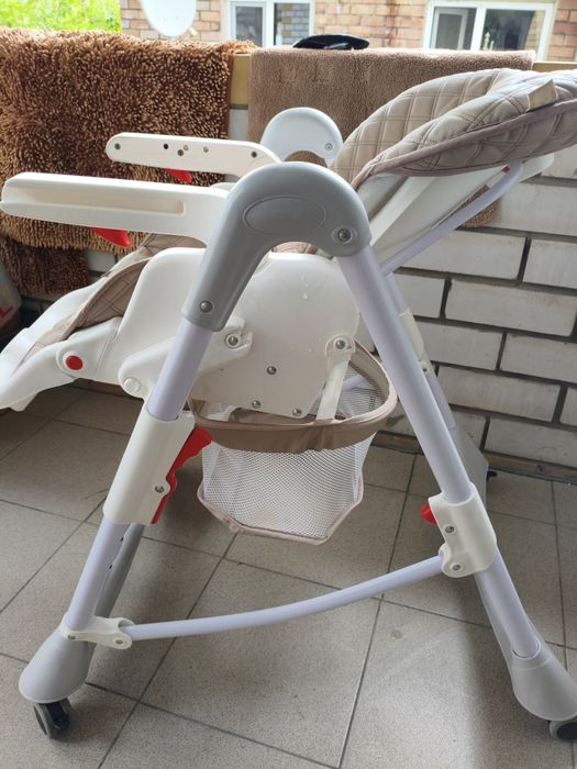 Продам Детский стульчик Babyton