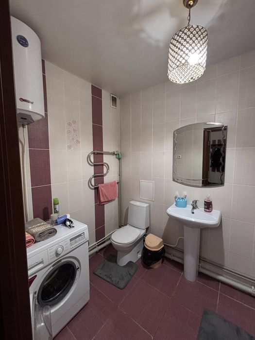 Однокомнтаная квартира в центре!