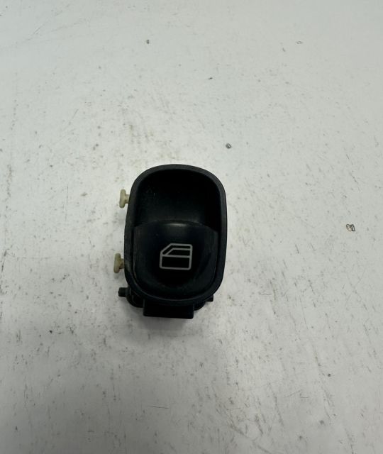 Buton geam dreapta fata a2038200210 Mercedes-Benz C-Class W203