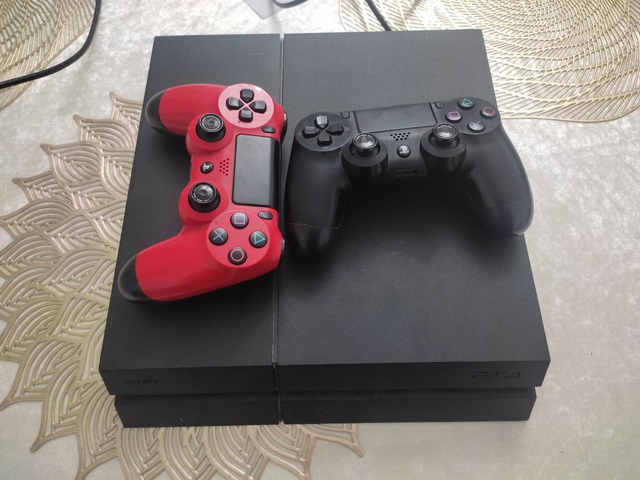 Плэстейшн 4 сатылады