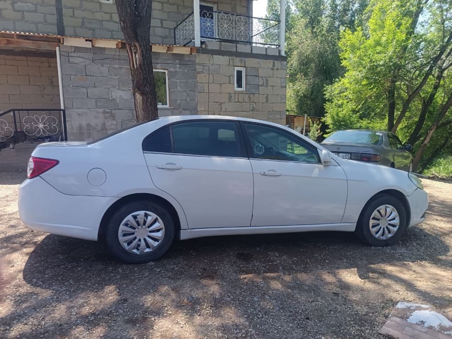 Chevrolet Epica |