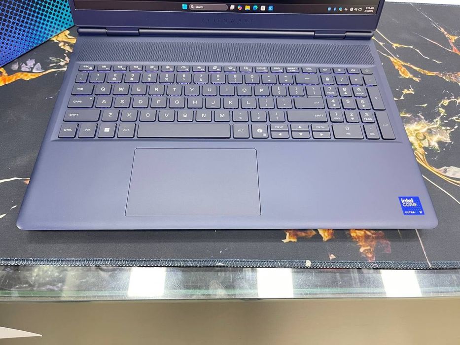 Dell Alienware 16x aurora gaming RTX 5070