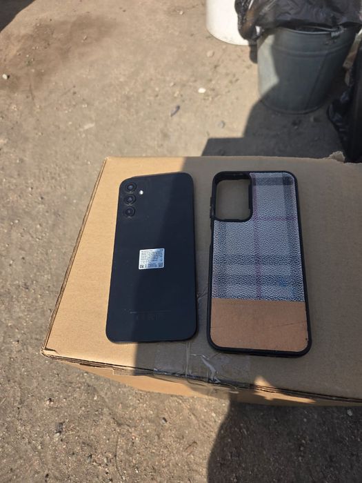 Продам Самсунг А 14 64 г