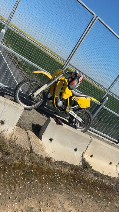 Suzuki rm 125 2t