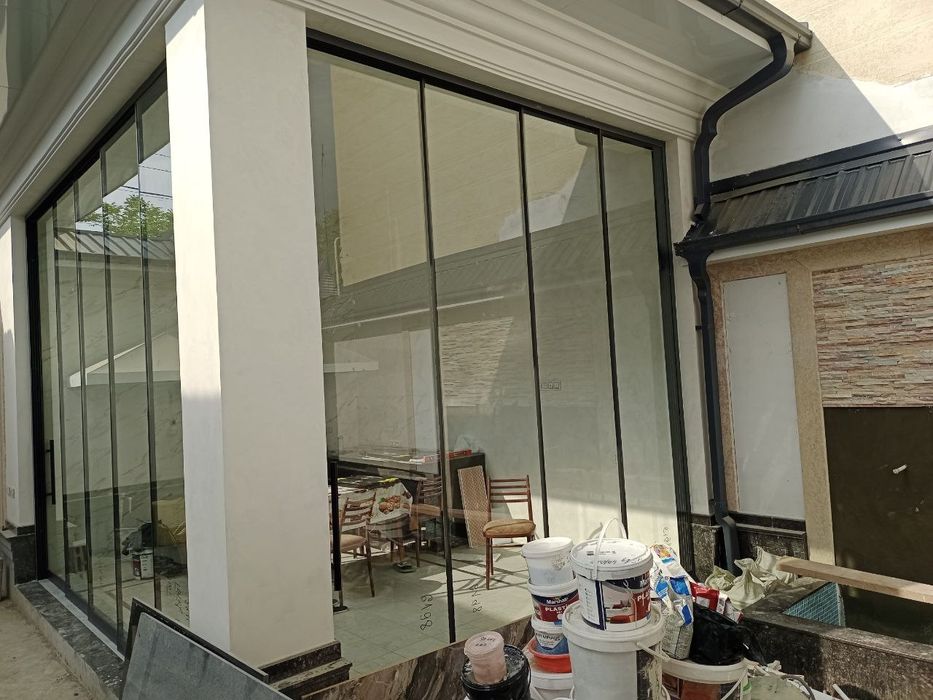 Межкомнатные стеклянные перегородки