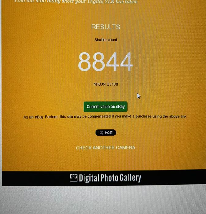 Фотоапарат Nikon D3100 DSLR с два обектива – в отлично състояние
