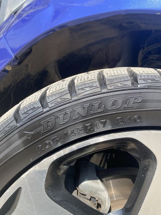 Шины зимный комплект Дунлоп