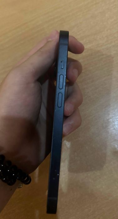 Продам iPhone 14 256 гб