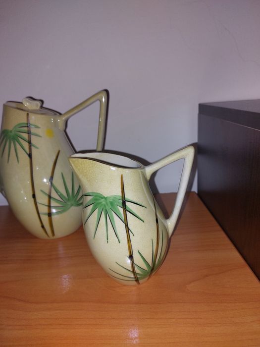 Порцеланов комплект чайник захарница латиера