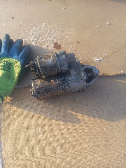 Продам Стартор ауди 80