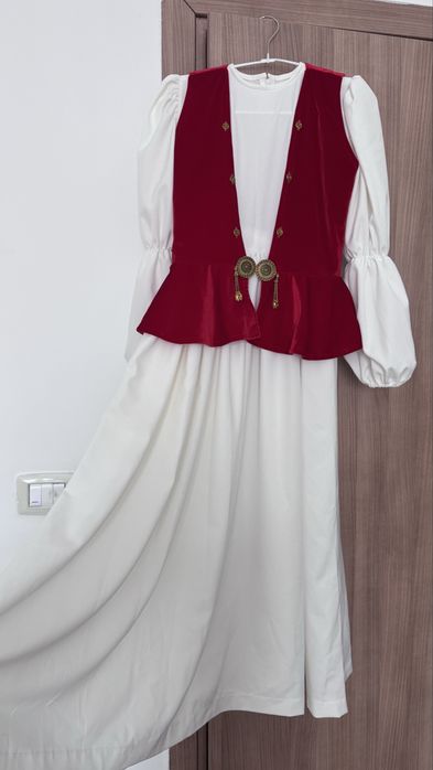 Национальное казахское  платье