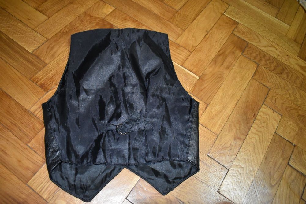 Vesta din piele naturala