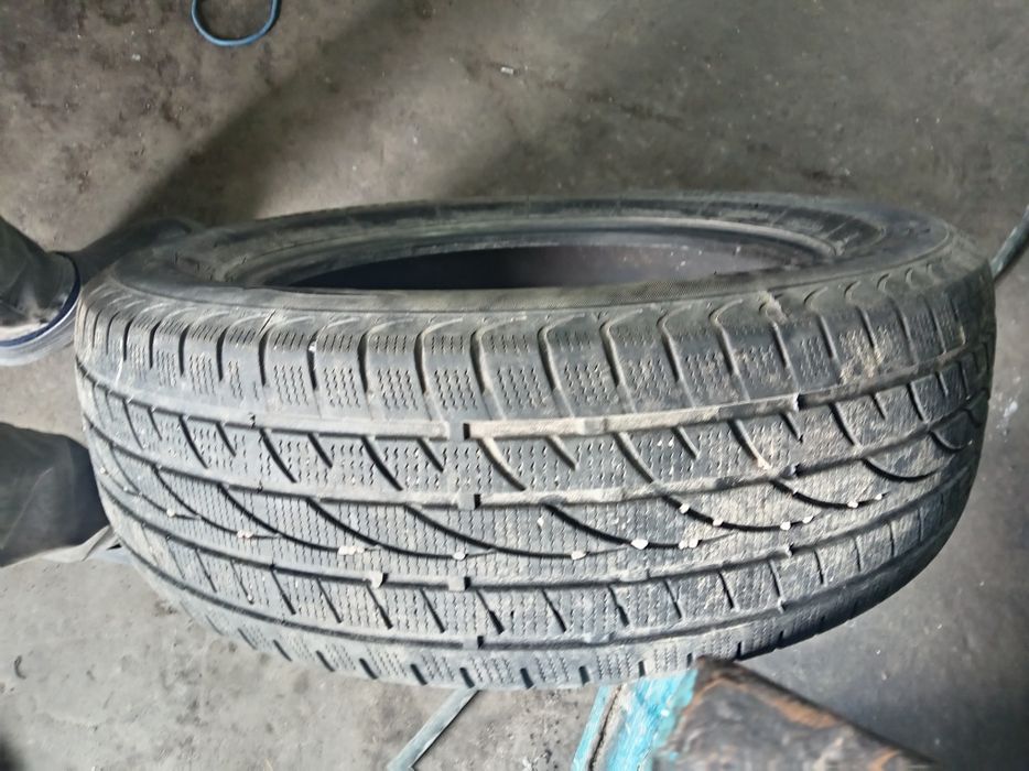 Комплект покрышек для автомобиля