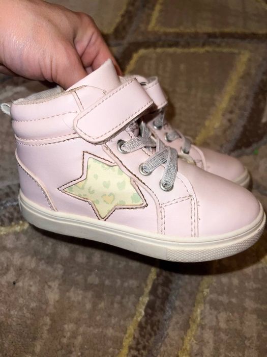 Продам фирменную обувь HM, VICCO, Waikiki.  Состояние отличное.