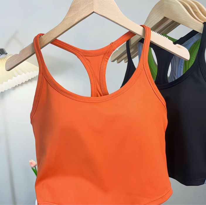 Одежда для фитнеса разная