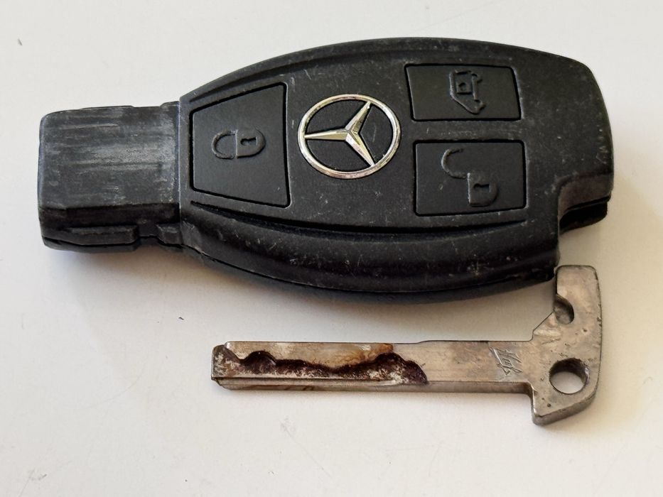 Оригинален ключ Mercedes Vito Sprinter