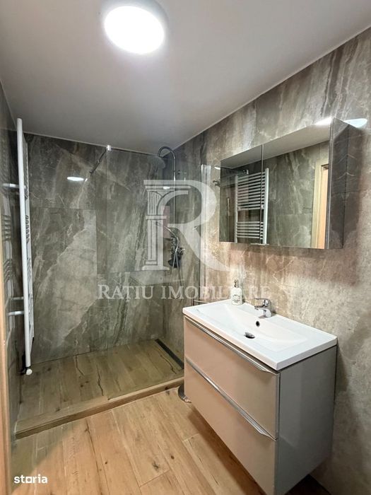 Casă Cu 2 Camere | Curte Proprie | Central Oradea