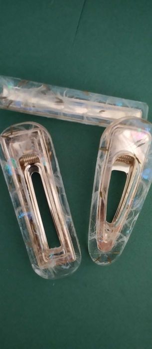 Шноли от епоксидна смола и естествени цветя