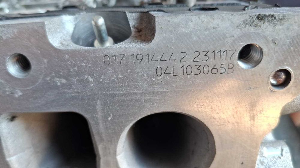 Chiulasa 04L103063P 04L103065B  VW Transporter T6 / Crafter 2.0 TDI