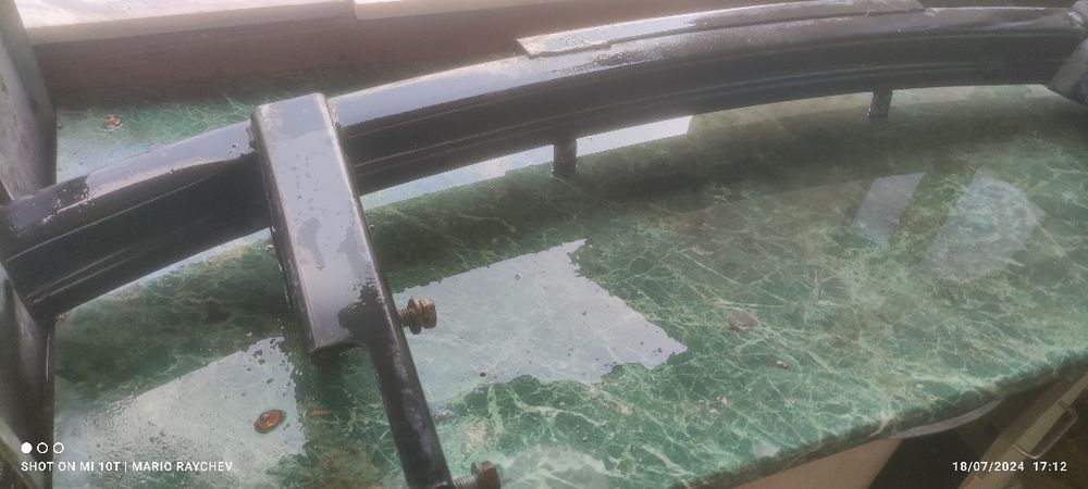 Гредата която се маха когато се слага теглич