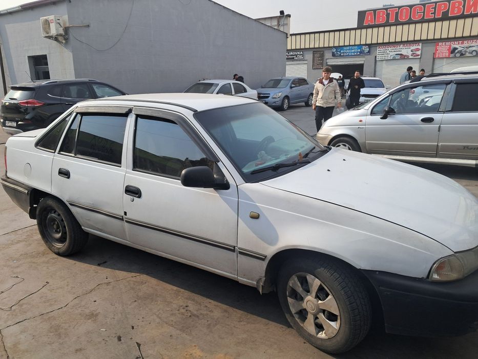 Srochno sotiladi Nexia avtomobili holati yaxshi remont kerak emas