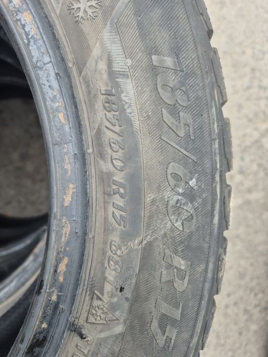 Продам шины на R 15.185/60