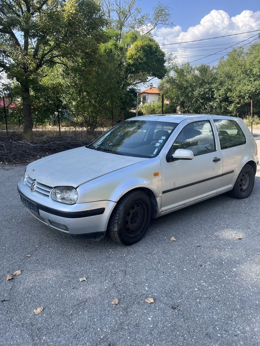 Vw Golf 4 1.6i на части