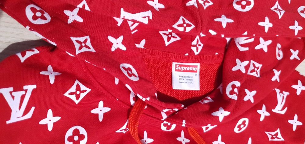 Supreme X Louis Vuitton суичър
