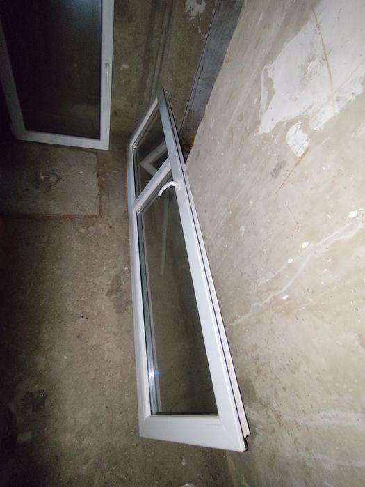 PVC балконски прозорци (пистолет)