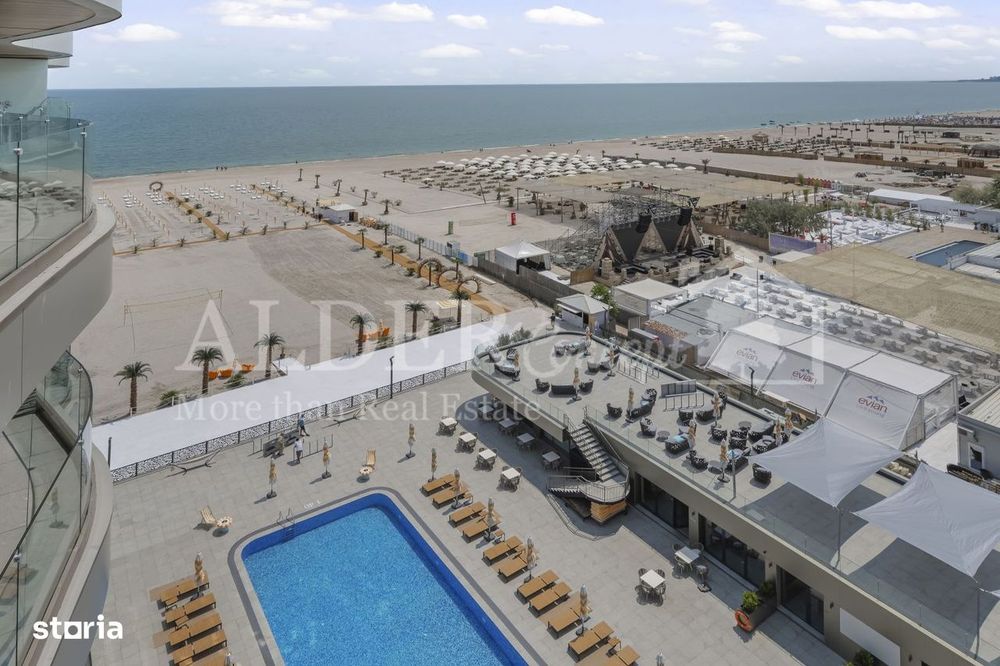 First Mamaia, Crowne Plaza, 3 Camere, Mobilat!