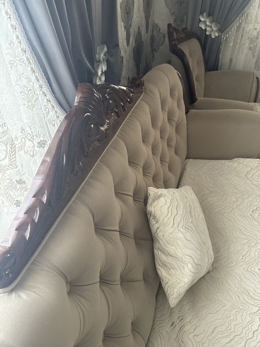 Продам диван и 2 кресла