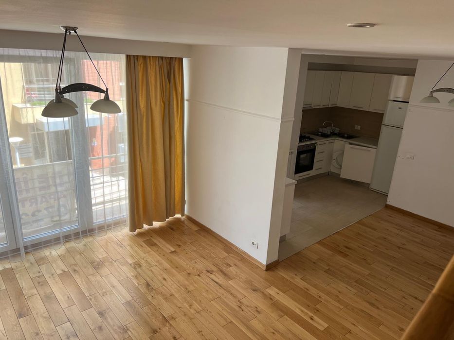 2 Apartamente de inchiriat unul cu 2 si celalalt cu 3 camere duplex in Satul Francez,Sector 1 Bucuresti